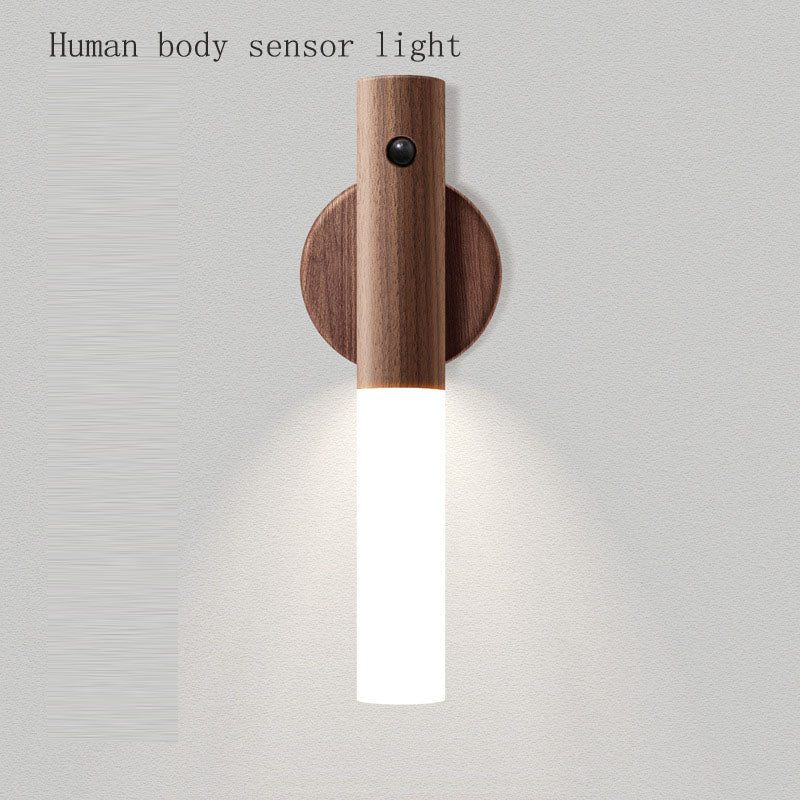 Intelligent human body sensor lamp